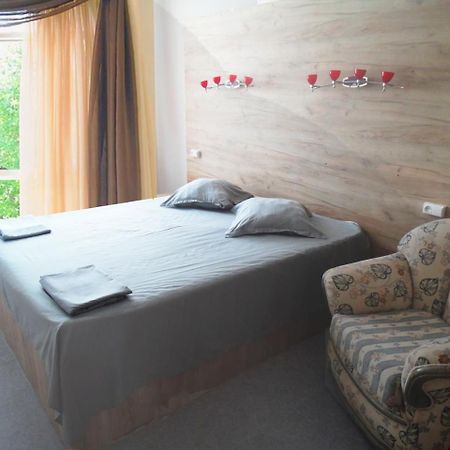 Hotel David Samtredia Kültér fotó
